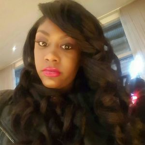 Meet your Posher, Vanessa